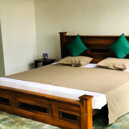 Barefoot Inn Kandy Dış mekan fotoğraf
